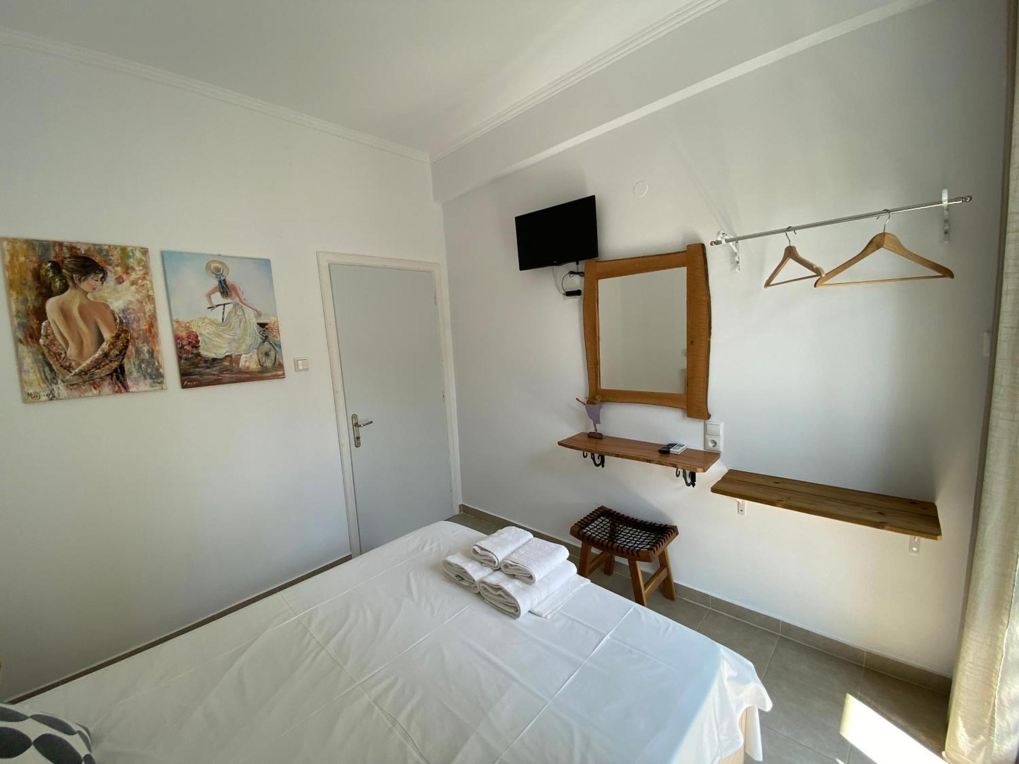 Appartement Delikos House à Limenaria  Extérieur photo